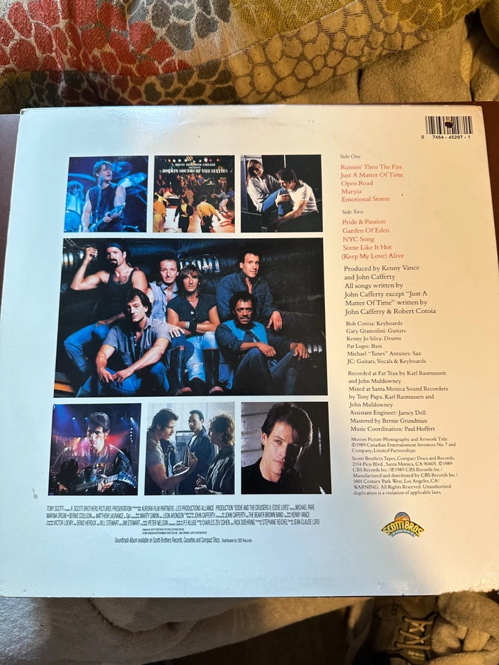 EDDIE AND THE CRUISERS II - EDDIE LIVES SOUNDTRACK LP 1989 EX/EX VERY RARE - Imagem 3 de 4