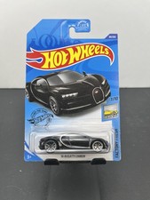 Hot Wheels 2020 Mainline Factory Fresh '16 Bugatti Chiron Black #89