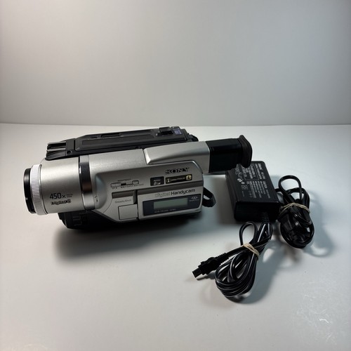 Sony DCR-TRV320E Hi8 Digital8 Video8 SteadyShot Camera Recorder Read Description