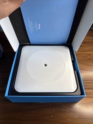 Wink Hub Smart Home Controller - Open Box komplett unbenutzt - funktioniert mit Alexa/S