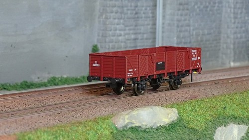 Wagon tombereau 4 portes, REE Modèles WB-813, HO 1/87e