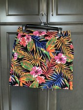 Women  s Rafaella Black Skort With Tropical Print. Size Medium. Pull On. NWOT.
