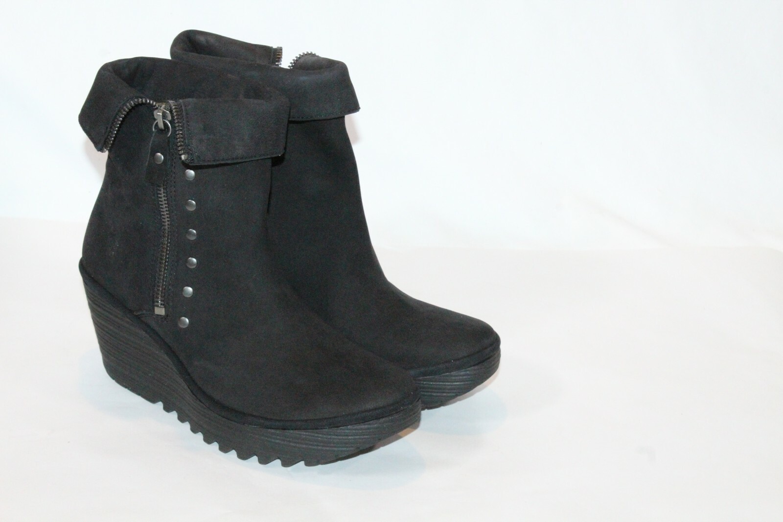 fly london eur 39 black nubuck leather 
