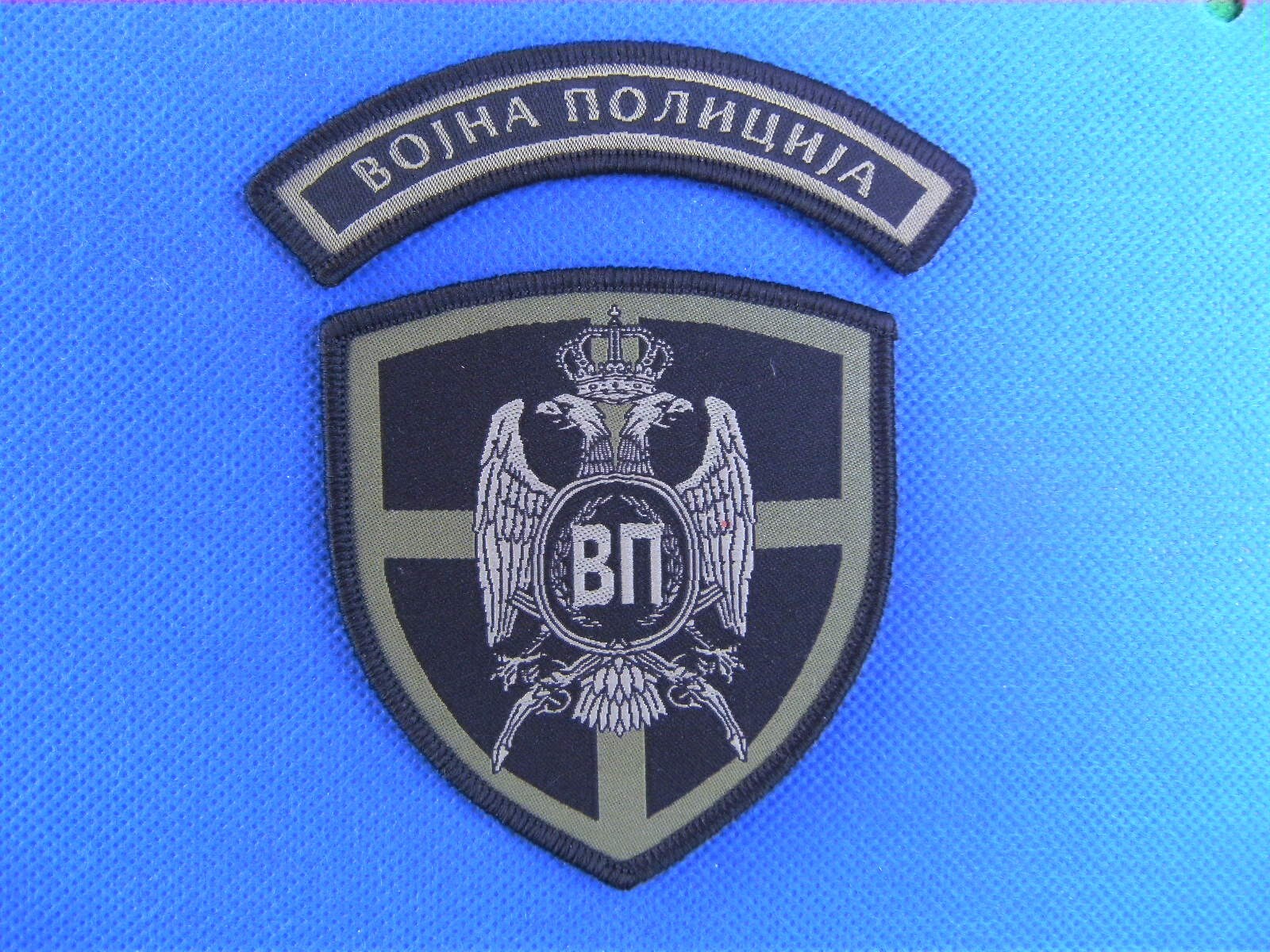 Foto 1 di 9