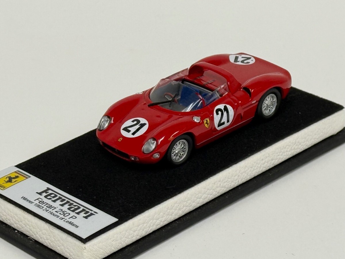 FERRARI 250 P WIN 24 H LE MANS 1963 n21 1:43 ALTAYA IXO HARD BOX - BCN