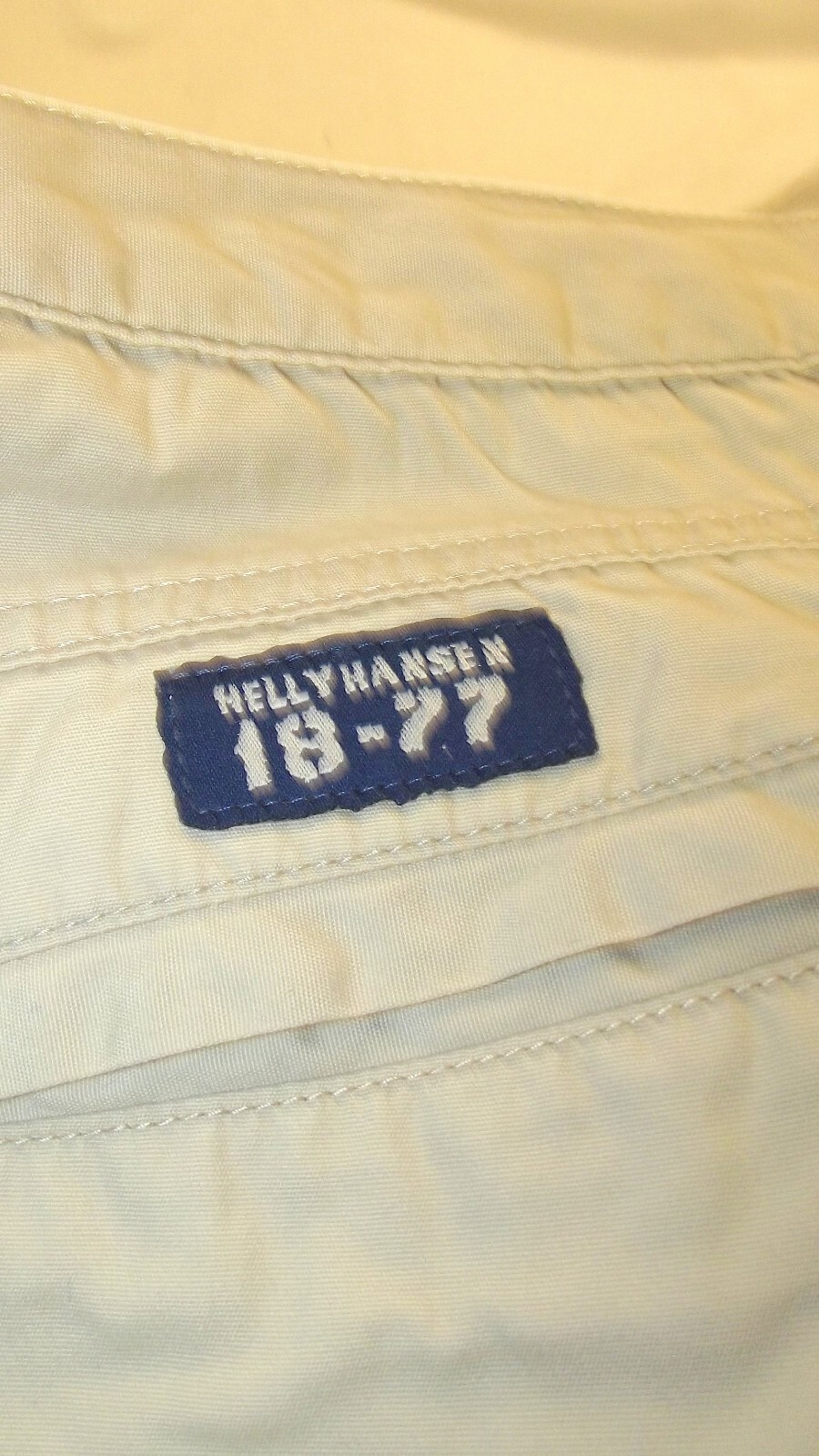 Helly Hansen Men's Bermuda Shorts L Beige Chino Shorts image 8