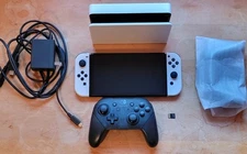 Nintendo Switch OLED Model HEG-001 Handheld Console - 64GB - White