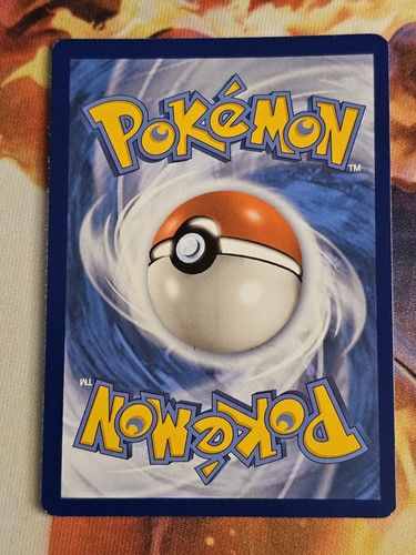 Pikachu TG05/TG30 Swsh11: Lost Origin Trainer Gallery Holo - Bild 2 von 2