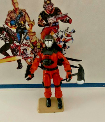 GI Joe Series 4 Barbecue Fire Fighter Hasbro 3 3/4in Action Figure COMPLETE