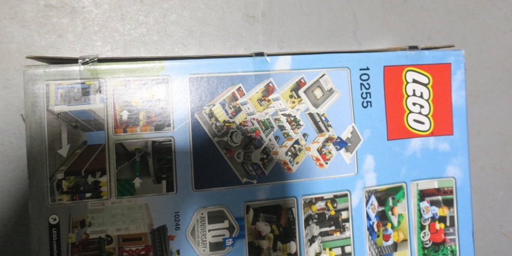 Assembly Square Box LEGO CREATOR: Assembly Square (10255) NEW Sealed Dented Box | eBay
