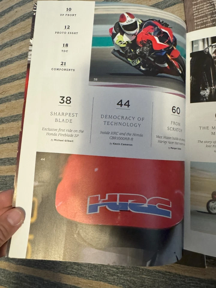 2019 and 2020 Cycle World magazines, 4 issues total — 第 3/4 张图片