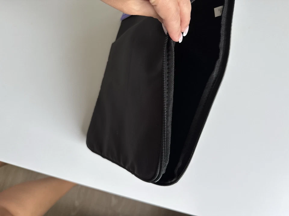 Tablet pouch With Elastic Band Black - Image 4 of 4