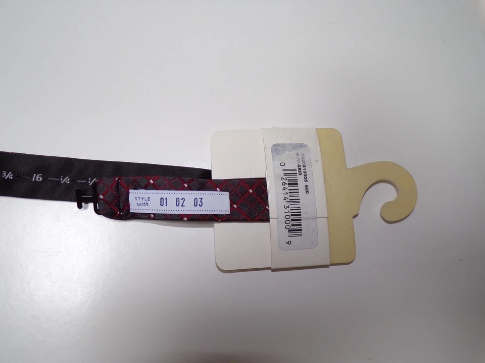 Ryan Seacrest Pajarita a Cuadros Gris Rojo Seda Nueva Foto 4 de 4