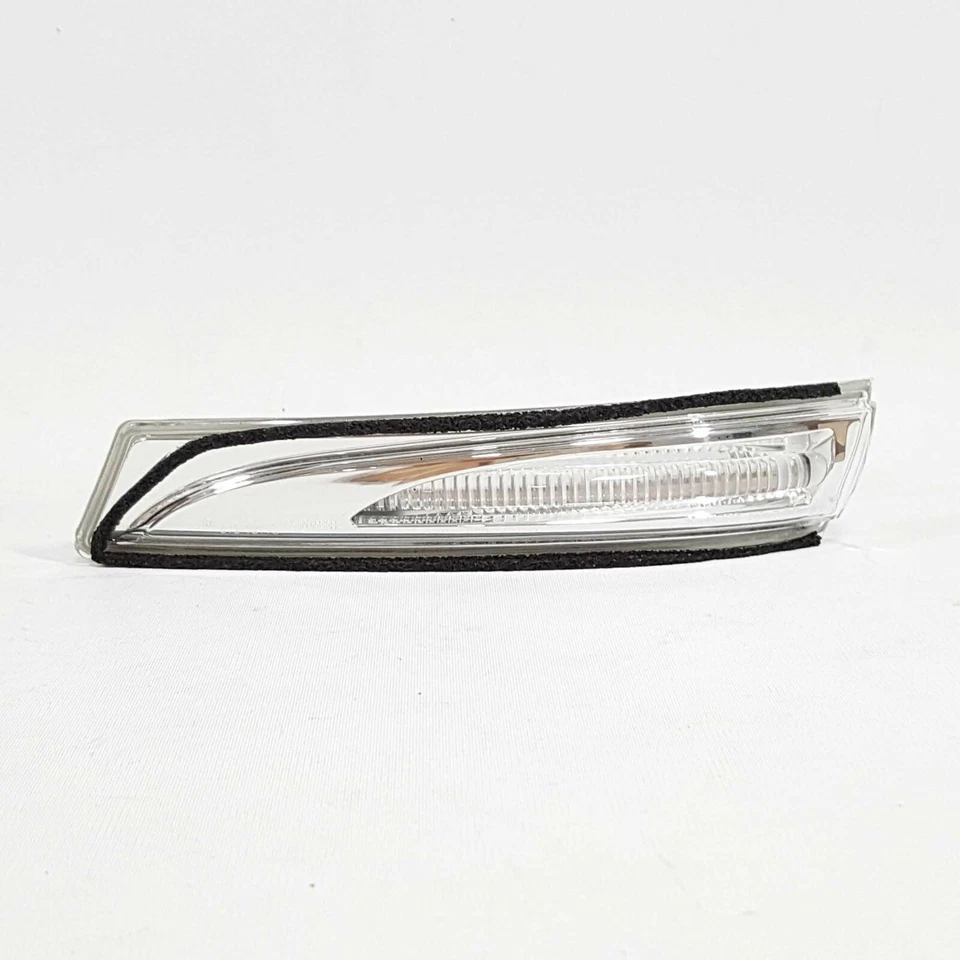 Genuine Side Mirror Turn Signal Repeater Lamp LH RH 2EA For Hyundai Accent 11-14 - Imagem 4 de 4