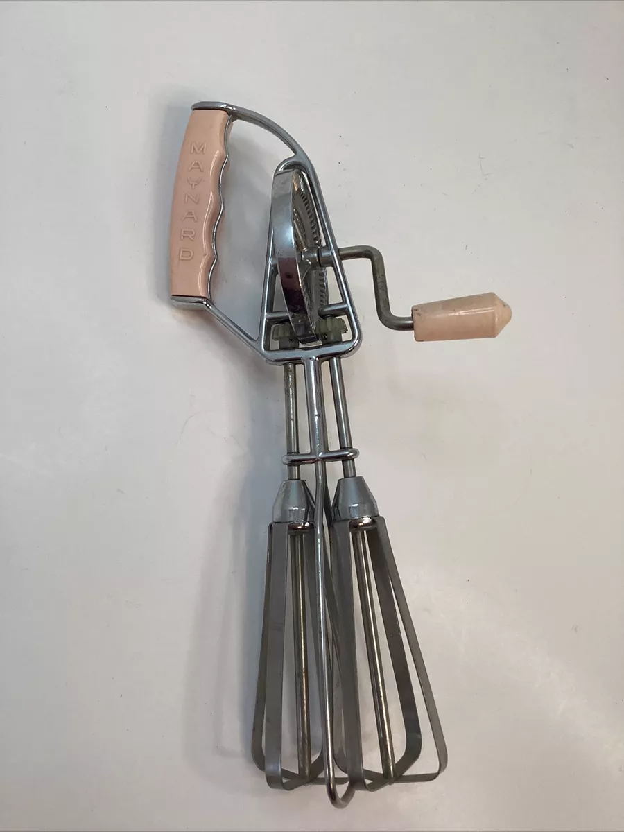 VINTAGE 1950s MAYNARD HAND CRANK MIXER Egg BEATER, PINK HANDLED for Sale in  Rancho Cucamonga, CA - OfferUp