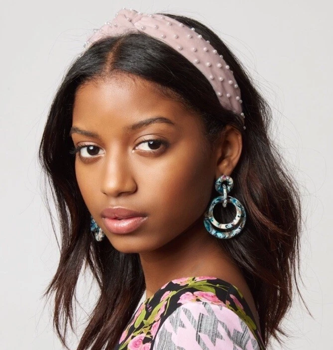 NWT Lele Sadoughi Petite Velvet Knot Blush Pink Headband  display picture 3