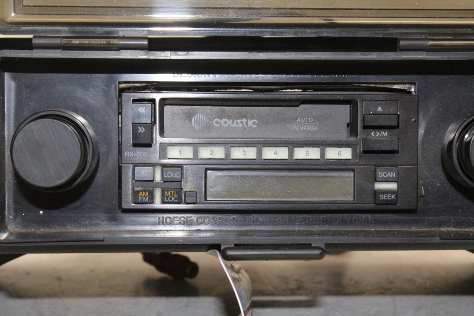 Unidad de control estéreo de radio Honda Goldwing 1200 Gl1200 1984 08118-mg910 OEM Foto 2 de 4