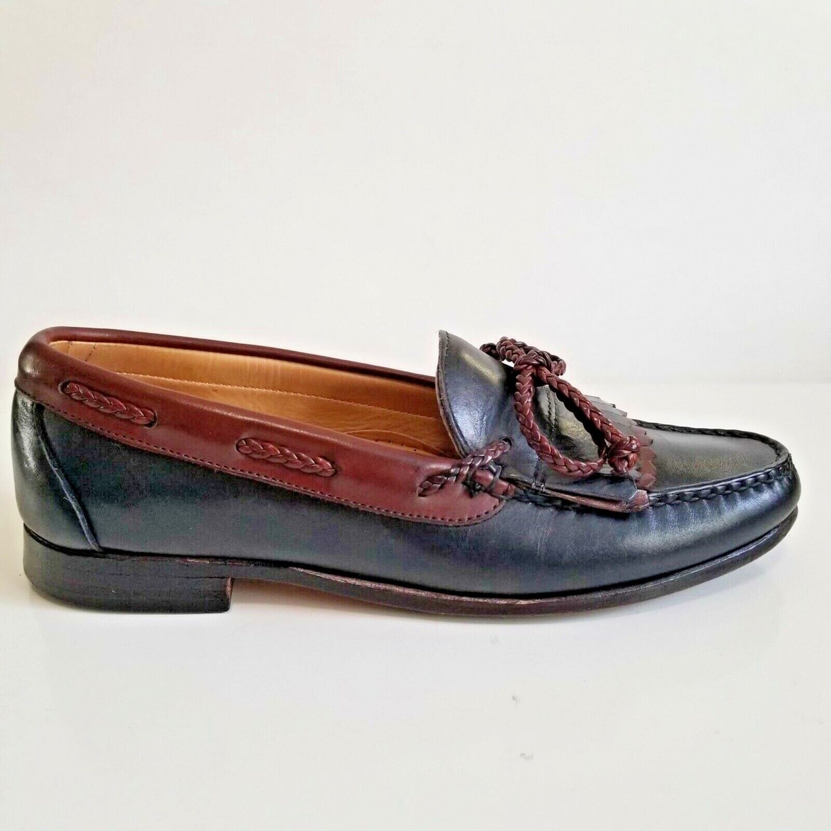Allen Edmonds Mens Size 9.5 C (Narrow) Woodstock Black Brown Kiltie Bow Loafers Allen Edmonds Woodstock 9D Braided Kiltie | Mercari main image 2