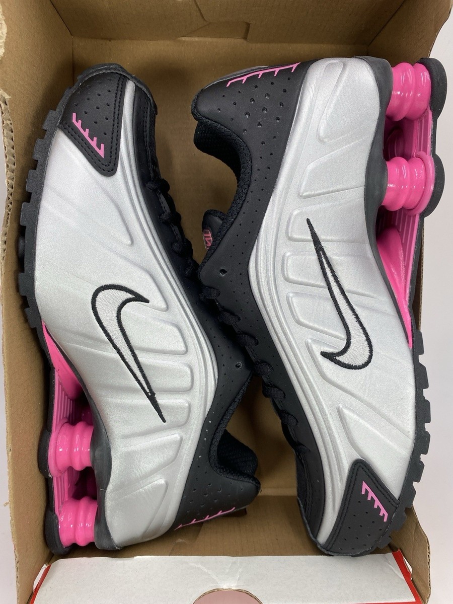 Nike Shox R4 Black Metallic Silver (AR3565 012) Women's Size 9 | eBay