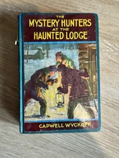 RARE 1934 HC - The Mystery Hunters at Lakeside Camp by Capwell Wyckoff Saalfield