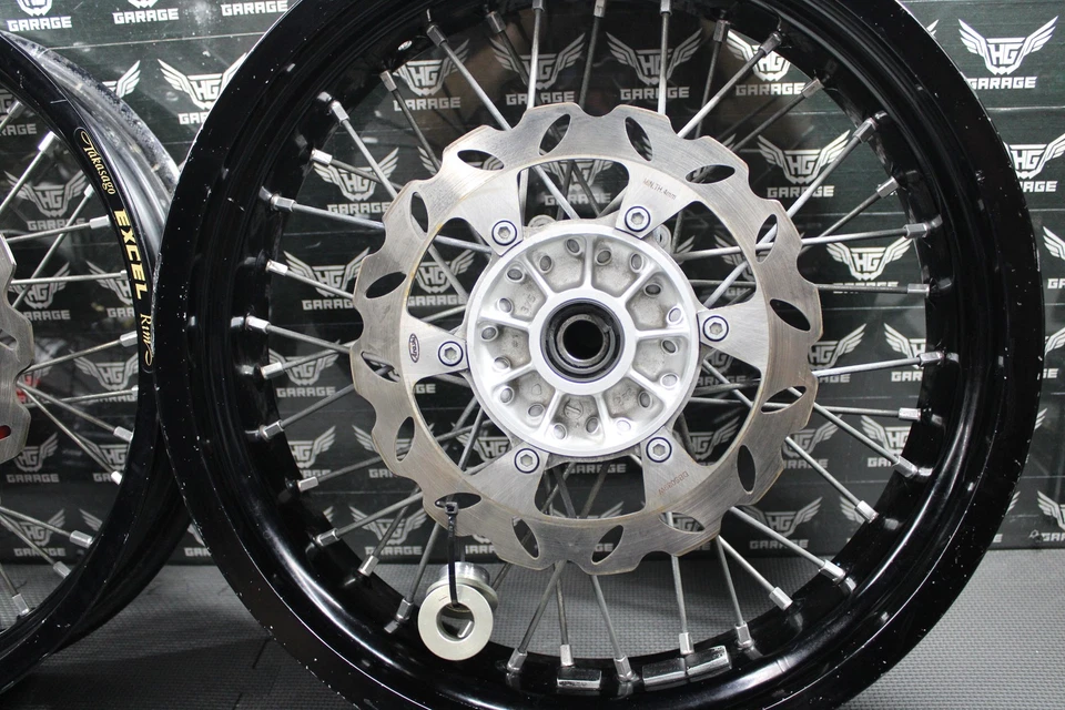 2007 SUZUKI 05-21 DRZ400SM SUPERMOTO 17" RODAS TRASEIRAS DIANTEIRAS CONJUNTO DE CUBOS ROTORES - Imagem 2 de 4