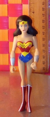 Wonder Woman, action figure, 4 1/2''h, vtg. 2003, by TM/DC comics