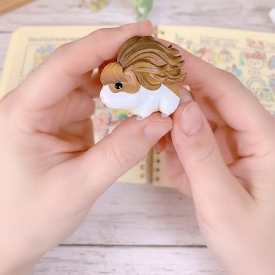 Qualia Blind Box Gacha Guinea Pig Glam Hair Mini Animal Figure 1