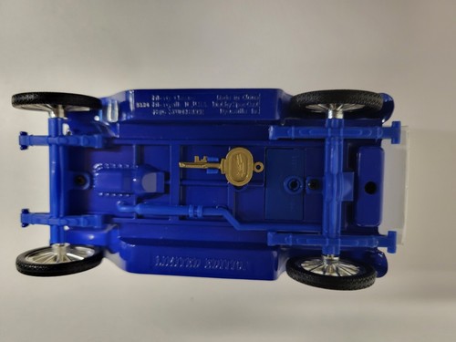 Liberty Classics Lmtd Edition Diecast Metal 1916 Studebaker Toy Bank With Key - Picture 13 of 24