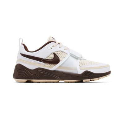 New Travis Scott x Nike Zoom Field Jaxx Light Chocolate - Size 9.5