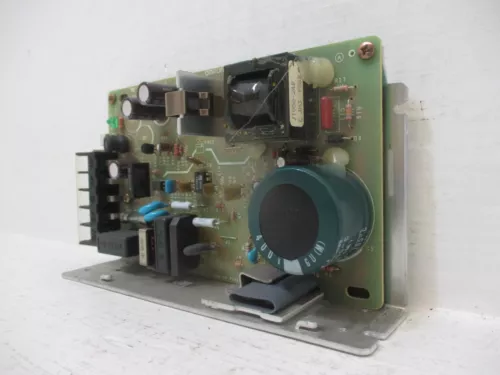 OMRON S82J-05024A Power Supply Unit Input 100-240V 1.4A Output 24V-DC 2.1A