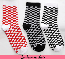 1 paire chaussettes originales carreaux damier noir blanc rouge rock