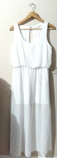 DRESS MOLLY MALLOY WHITE CASUAL MAXI SOOP NECK size- L