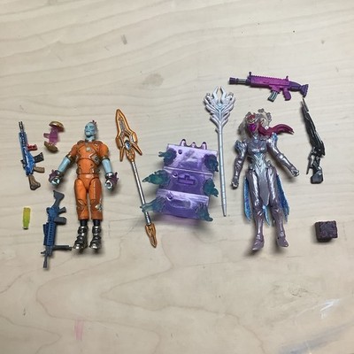 F31 Jazwares Fortnite 4 inch figure with accessories the origin and cube queen