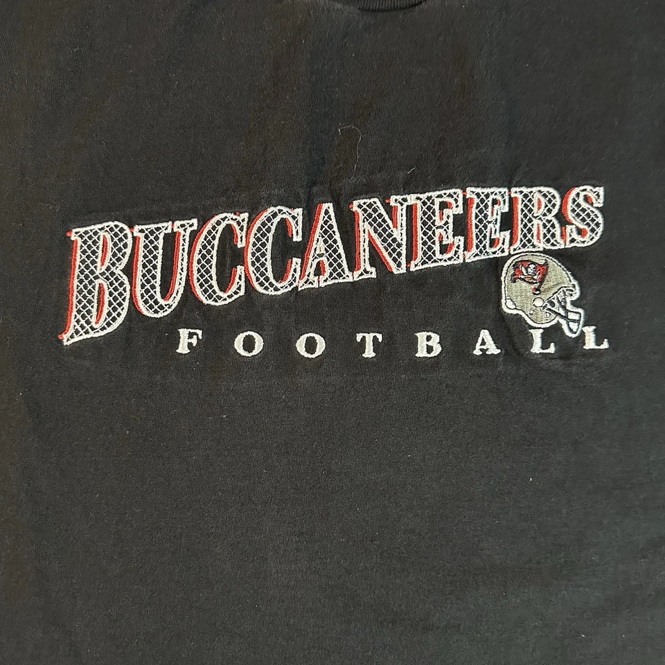 ВИНТАЖНАЯ мужская футболка Champion Tampa Bay Buccaneers 2XL черный футбол NFL y2k - Изображение 2 из 4