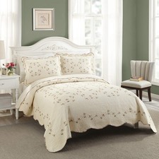Felisa Vintage Floral Embroidered 3-Piece Quilt Set, All Seasons Cotton Cover...