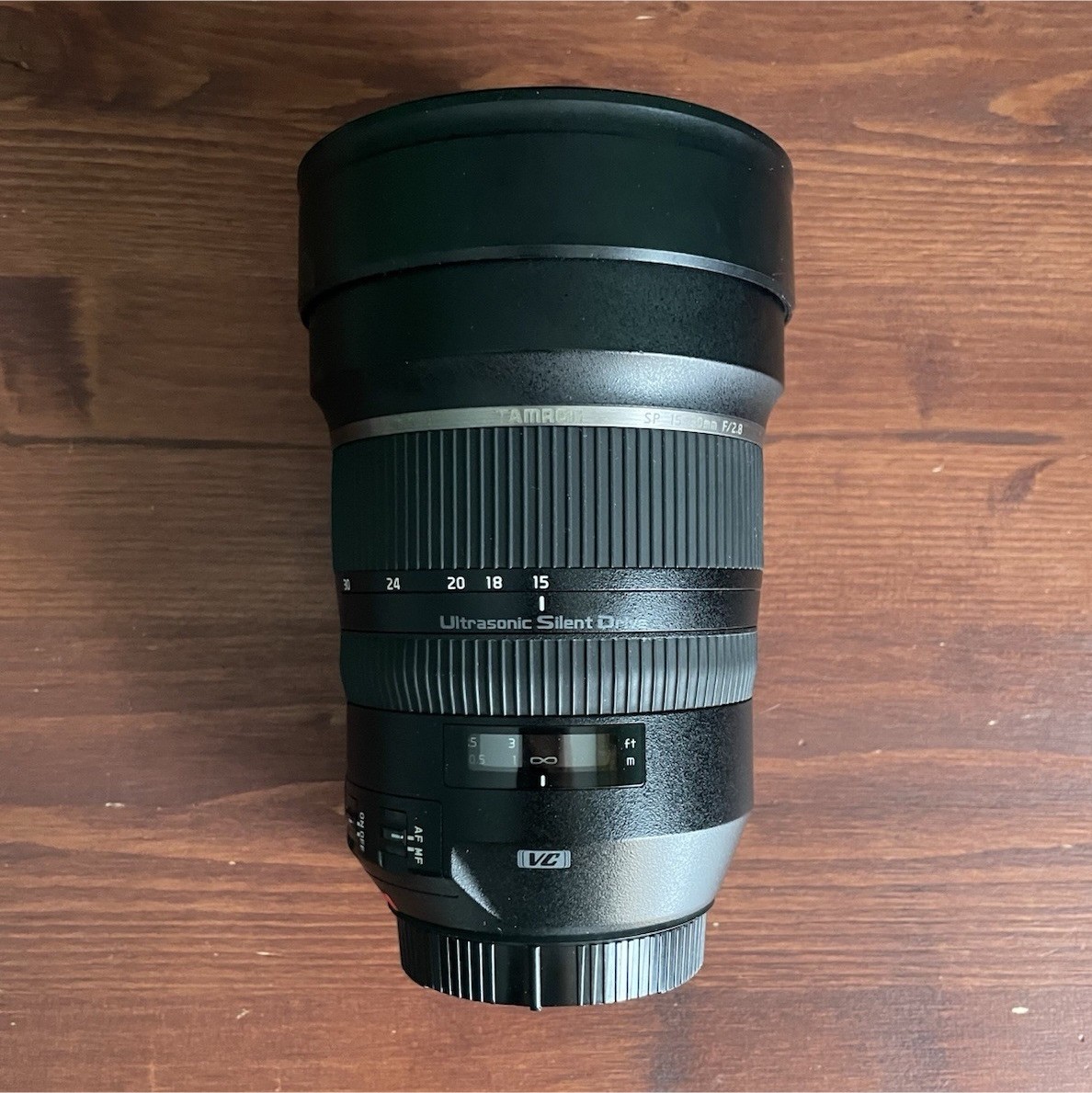 Tamron SP 15-30mm f/2.8 Di VC USD per Canon con tappi e scatola