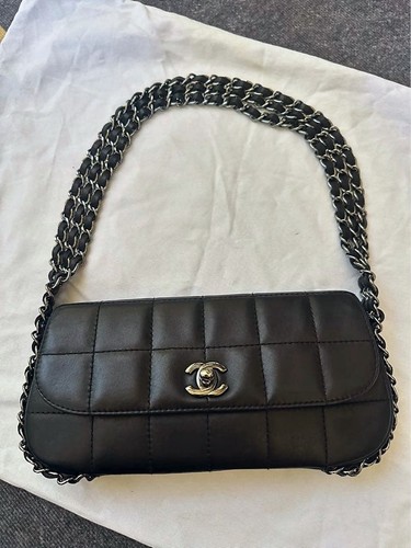CHANEL Black Lambskin Chocolate Bar Quilted Flap Bag Vintage 2003-2004