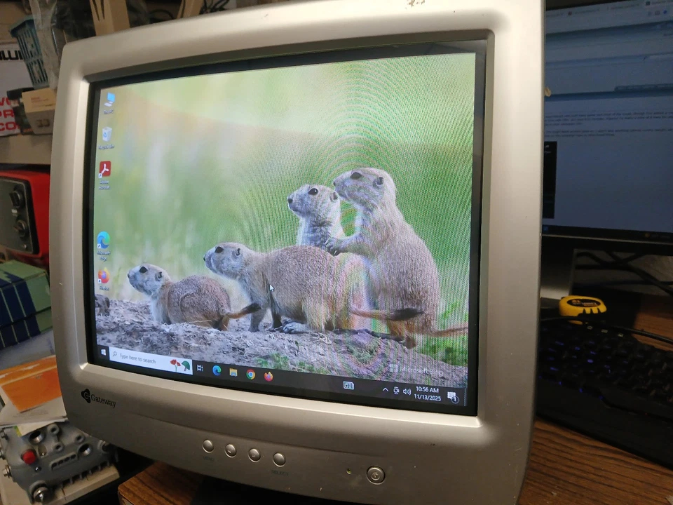 Gateway EV730 17" CRT Monitor Black VGA - Image 3 of 4