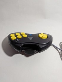SEGA DREAMCAST ASCII PAD CONTROLLER CAPCOM VERSION  FOR Parts/ Not Working 