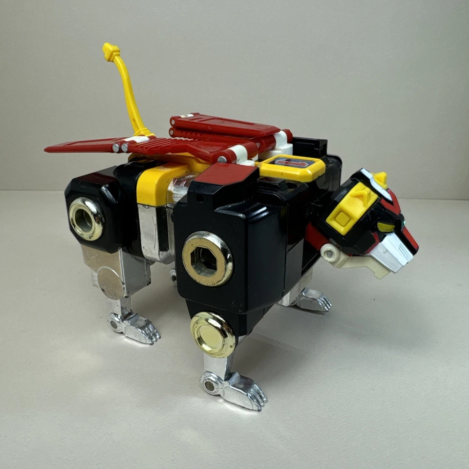 Lot Of (5) Voltron Bandai Die Cast Lion Figures 1981 Read Please - Image 3 of 4