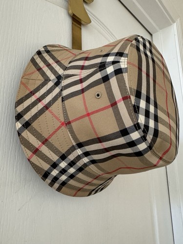 Burberry Nova Check Bucket Hat