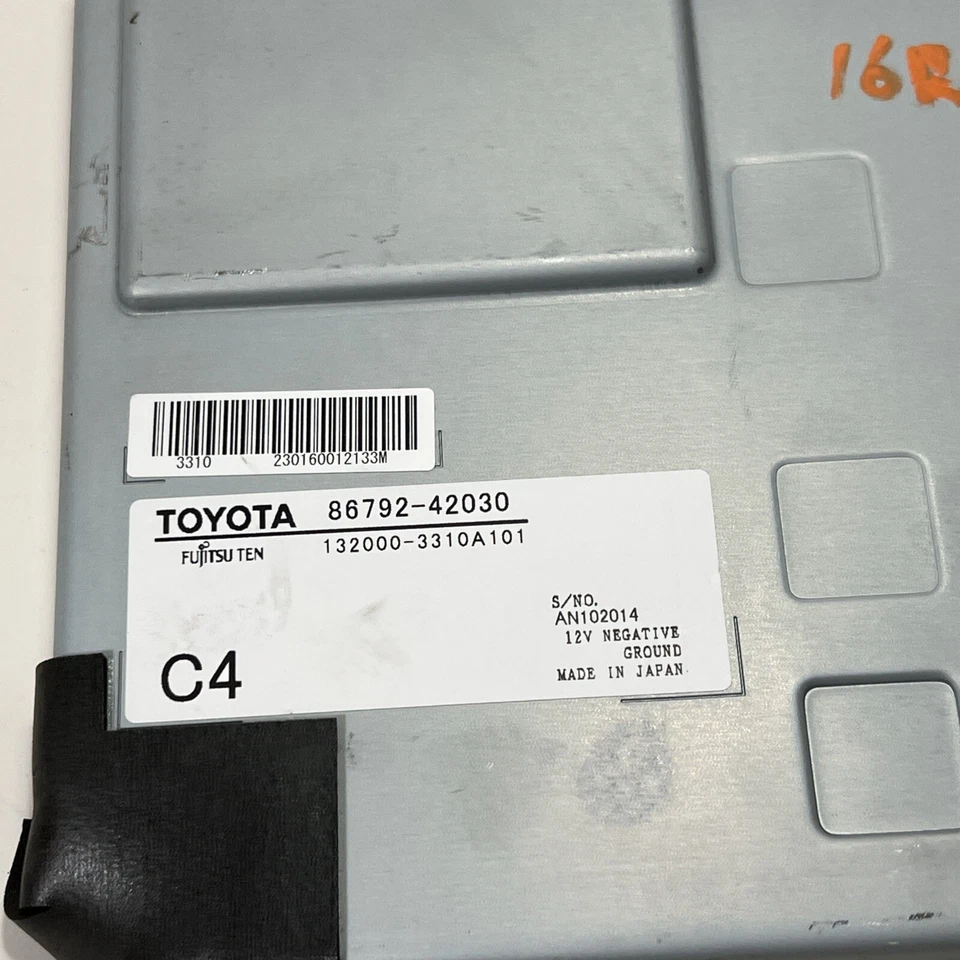 Toyota RAV4 2016 módulo de control de asistencia de estacionamiento 86792-42030 OEM Foto 2 de 4