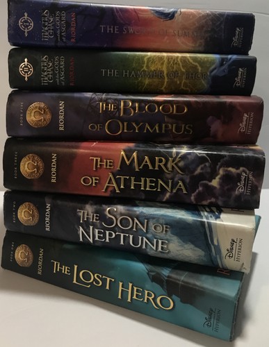 The Heroes of Olympus Series 1, 2, 3 & 5 Magnus Chase and the Gods of Asgard Lot - Afbeelding 1 van 17