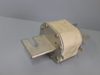 T.IV  800A      -  SOCOMEC  -      TIV800A   /    Fusible  800A  AM  500VAC USED