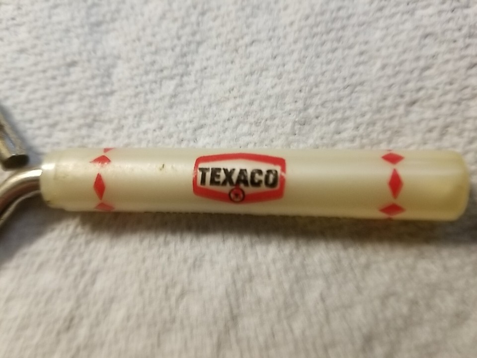 1960s Texaco Lester Prairie Minnesota Grocery Advertising Bottle Opener