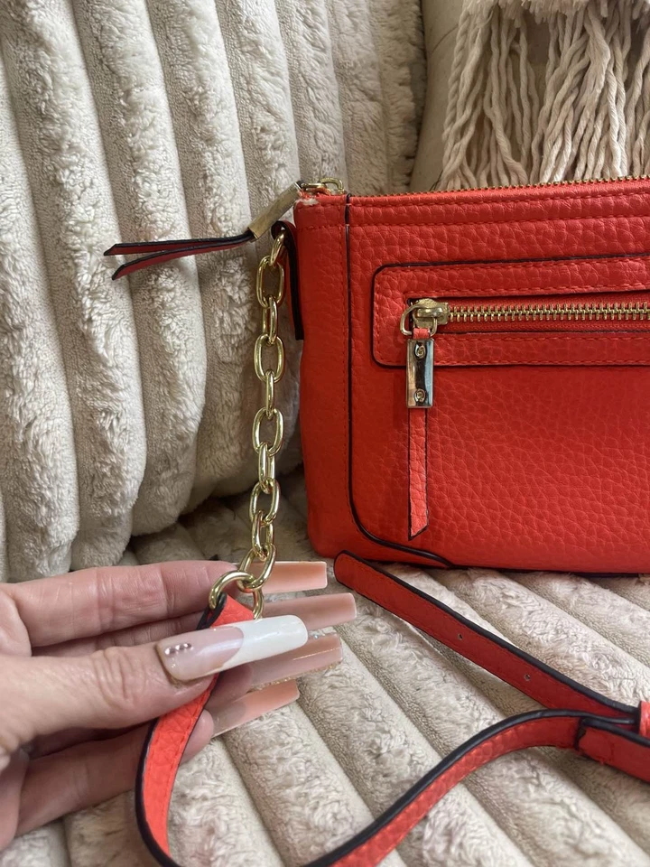 Cartera Bandolera Merona Naranja Guijarro Correa Cadena Dorada Foto 4 de 4