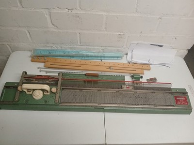 Strickmaschine Brother KH 840 nicht Komplet