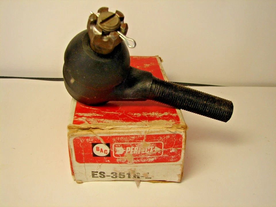 Corbata exterior Ford Perfect Circle ES-351R-L NOS 65-70 TAMAÑO COMPLETO Foto 2 de 2