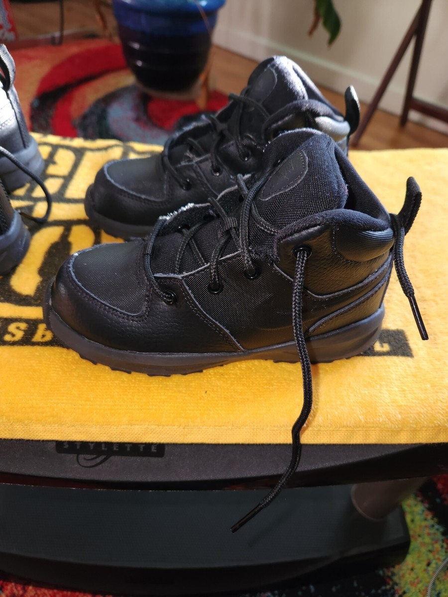 Boys Nike Manoa Hiking Leather Boots Size 10c Triple Black