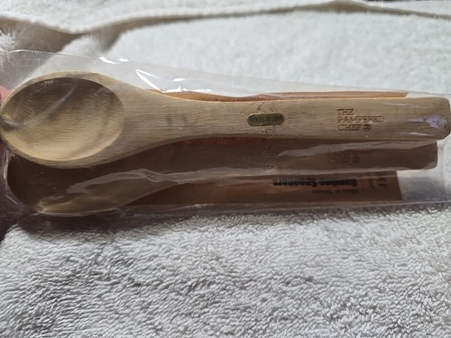 Retired Rare Pampered Chef #1675 Small Bamboo Spoonners Spoons in sealed pack - Picture 2 of 2